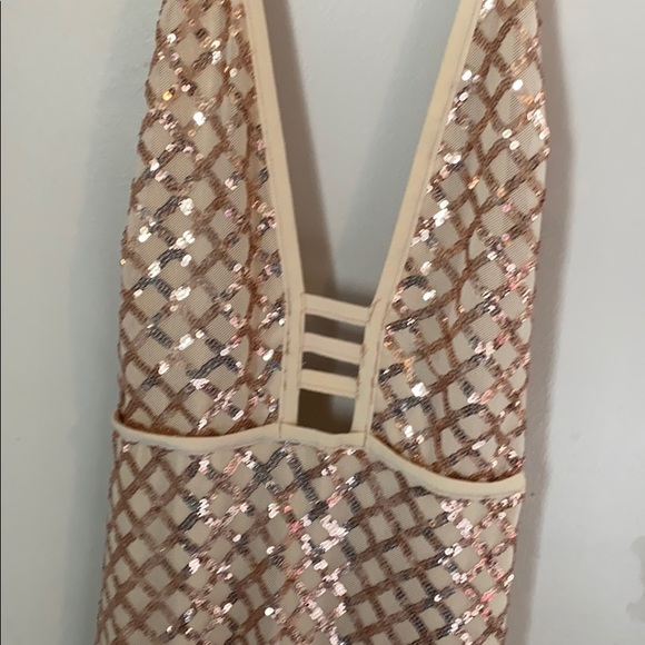 Pretty Little Things fishtail maxi - Picture 4 of 7